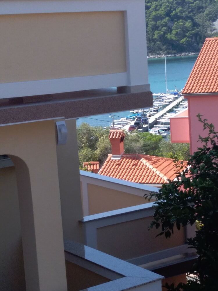 Apartments Ljubica