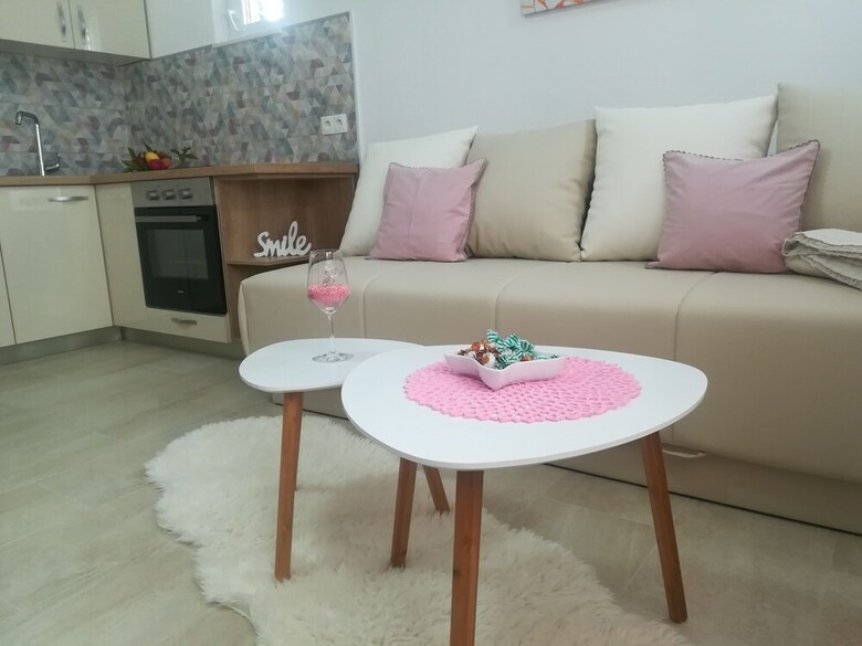 Apartments Zvonimir