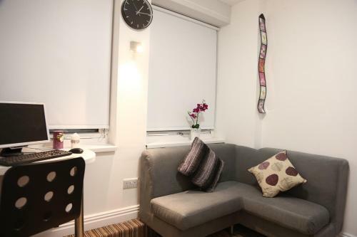 Hotel Trivelles - Bradford - Sunbridge Road