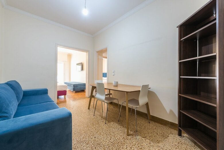 Victoria Apartment