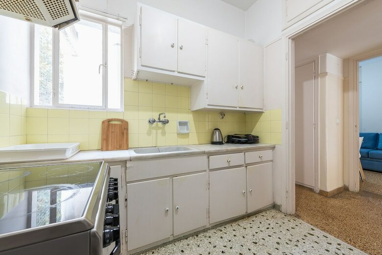Victoria Apartment