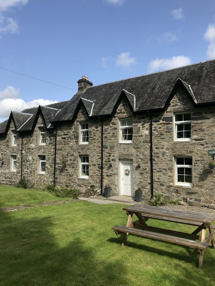 Hostal Ewich House