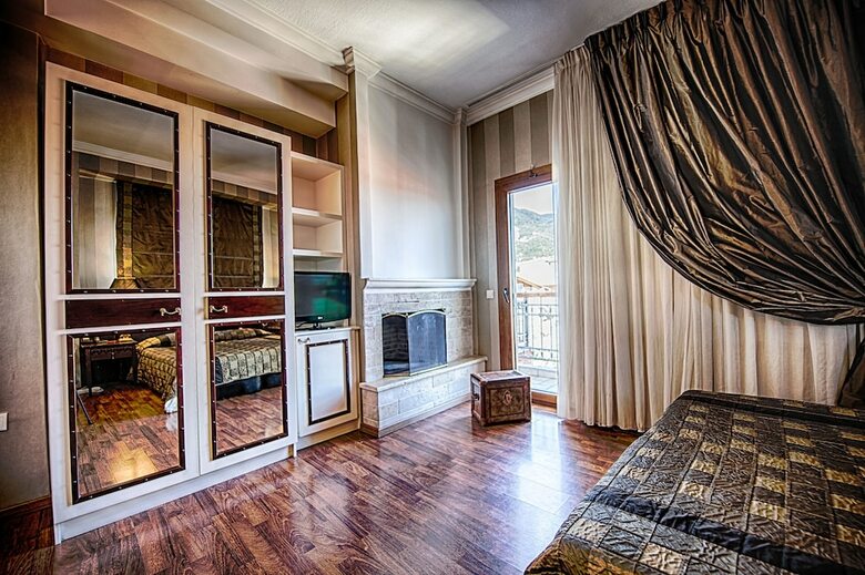 Olympus Mediterranean Boutique Hotel