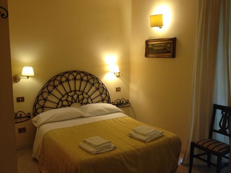 Marta Guest House