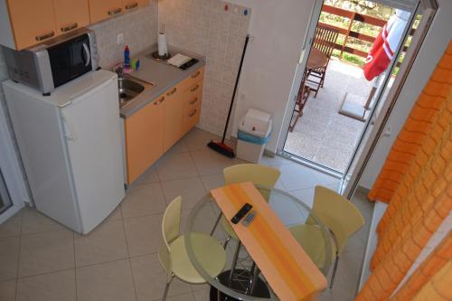 Apartments Karlo