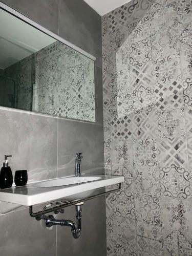 Apartamentos Deluxe Suites Mandi?