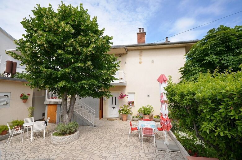 Apartments Gorana