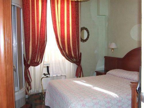 Hotel Sandra