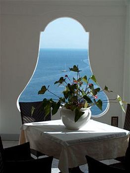 Hotel Punta Regina