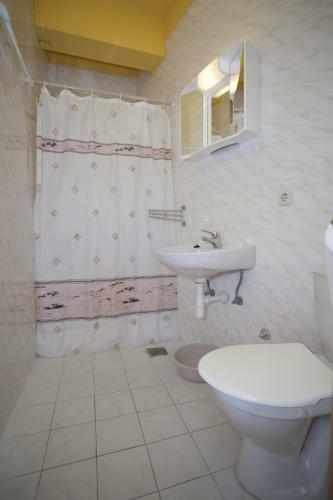 Apartments Kelava