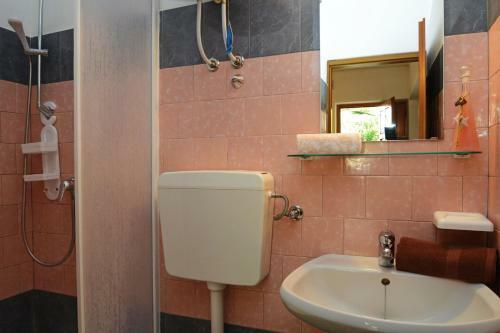 Apartment In Rabac 16742