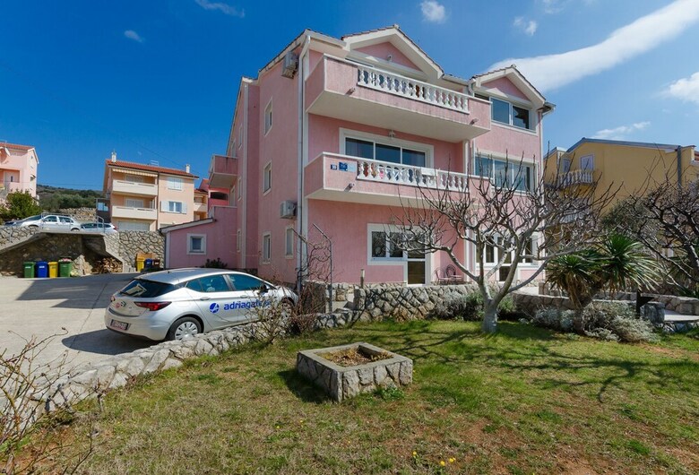 Apartments Krunoslav