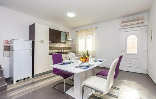 Apartment Otocka V