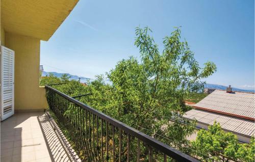 Apartment Creska I