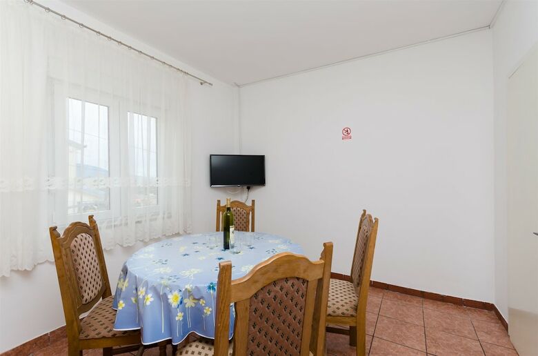 Apartments Nada