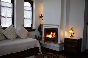 Hostal Hotel Petrino