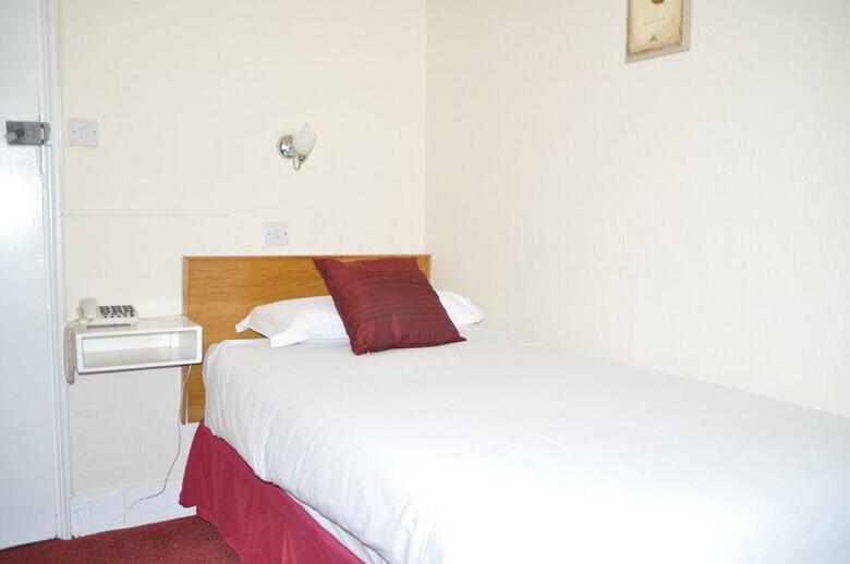 Hotel Barry House