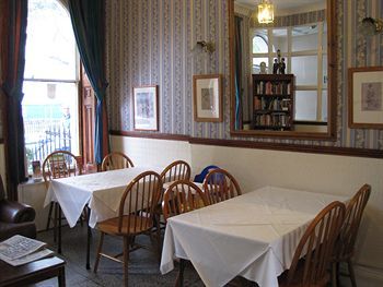 George Hotel