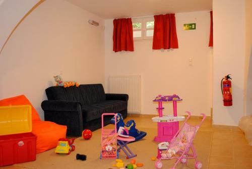 Rock House's Villa Melody