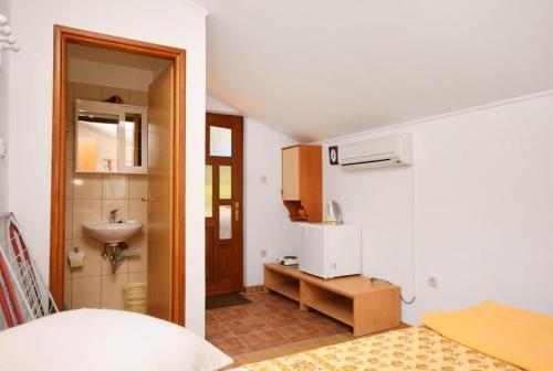 Hostal Double Room Dramalj 2386a