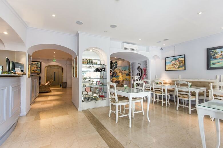 Hotel De Provence