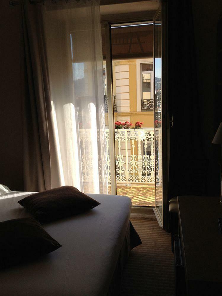 Hotel Amiraut�