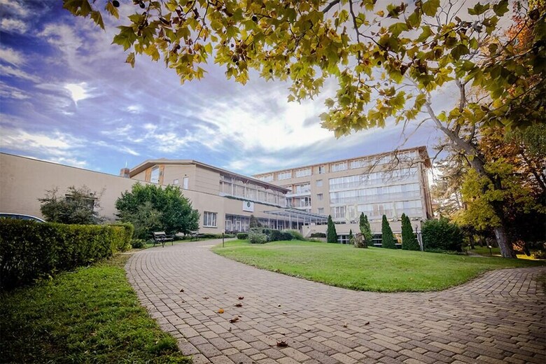 Sungarden Wellness & Conference Hotel
