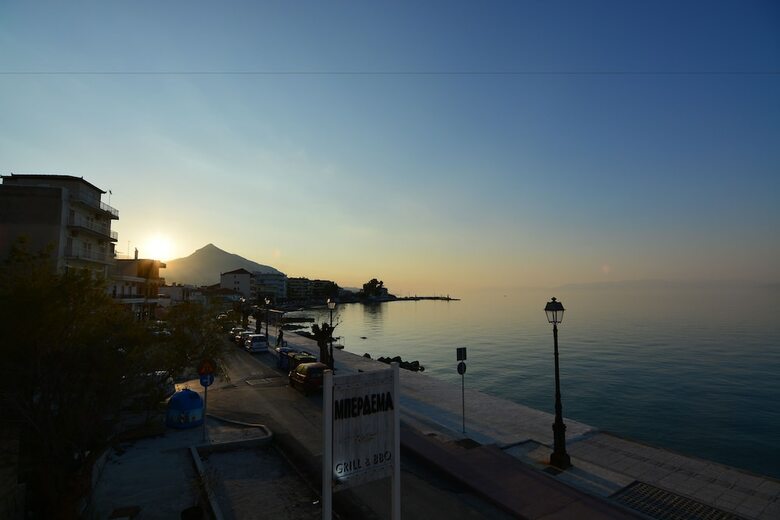 Hotel Kyani Akti