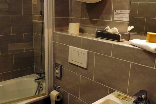 Hotel Logis Edmond Rostand
