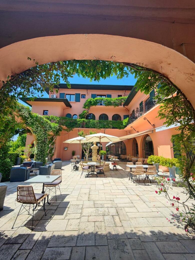 Hotel De Chantaco