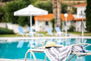 Hotel Lily Ann Beach