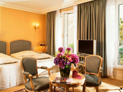 Hotel Rochester Champs Elysees
