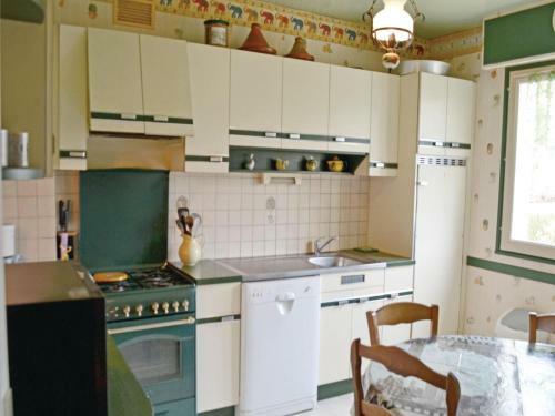 Three-bedroom Apartment 0 In Concarneau