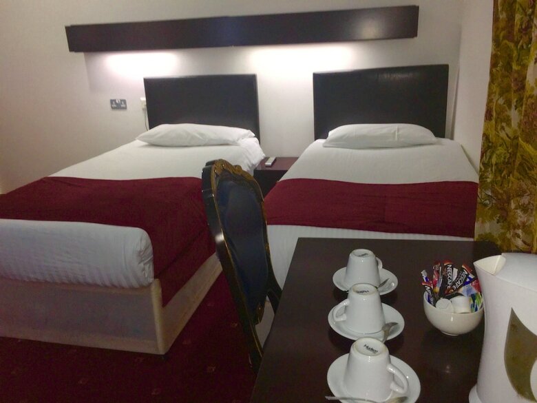 London Star Hotel