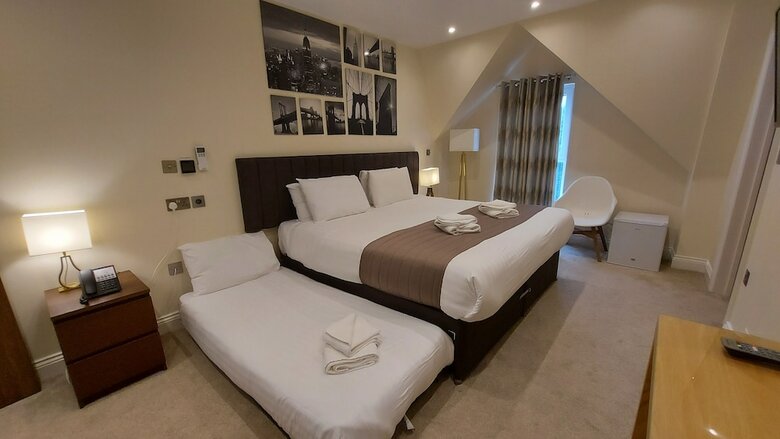 London Star Hotel