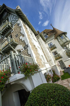 Hotel L'augeval