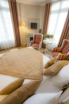 Hotel L'augeval