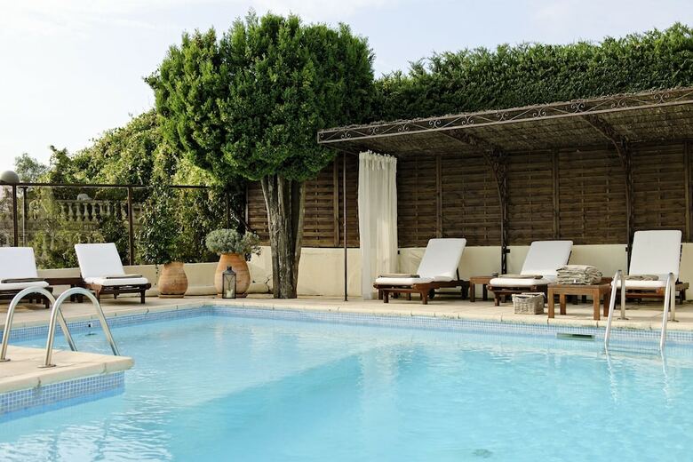 Hotel La Grande Bastide