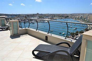 Pebbles Boutique Aparthotel