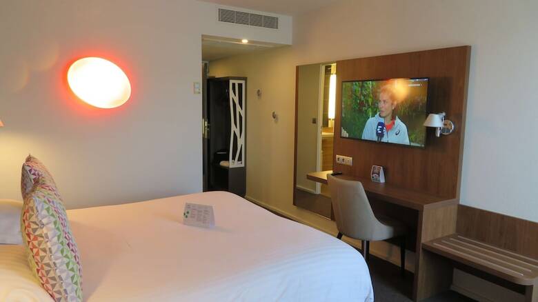 Timhotel Chartres Chatelet