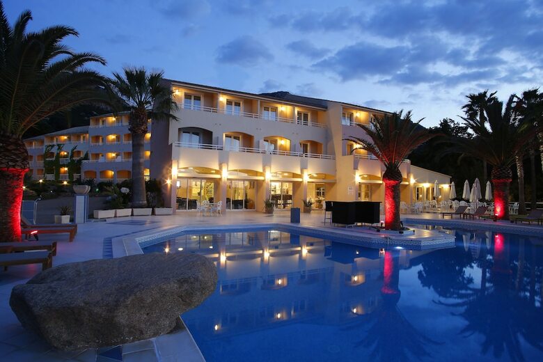 Hotel Corsica
