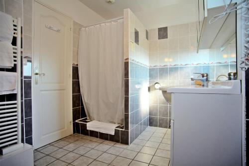 Hotel Men Er Vro