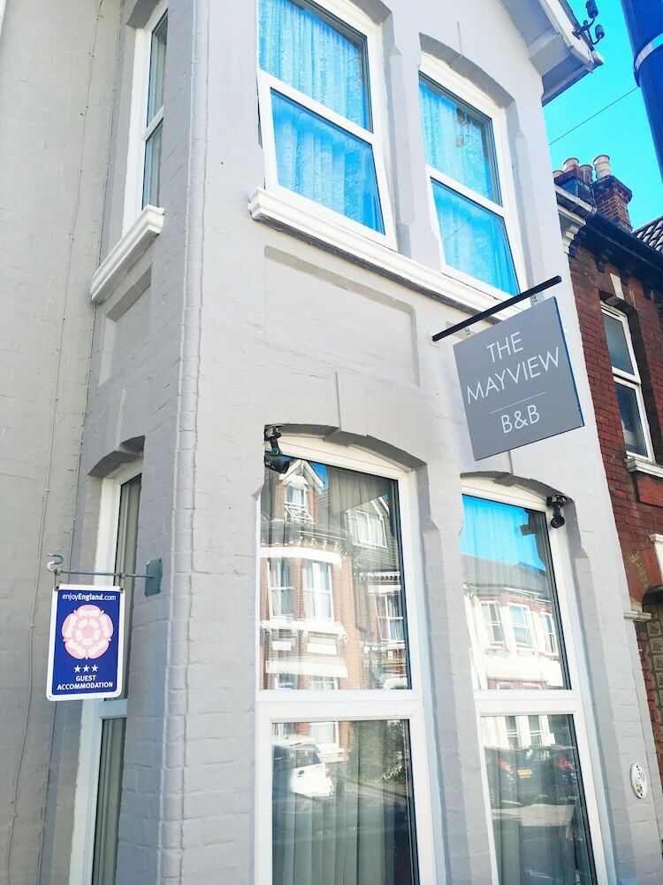 Hostal Mayview Guest House