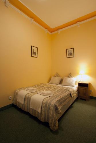 Hotel Columbo