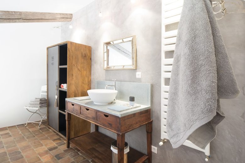 Hostal Le Blanc M�rier