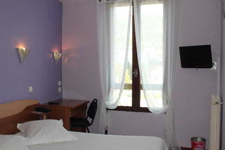 Au Nouvel Hotel
