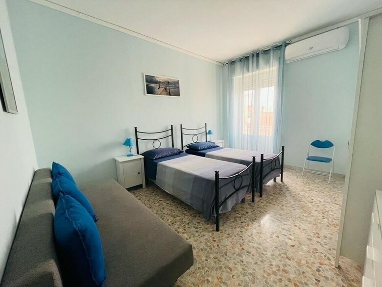 Hostal Sassi Planet