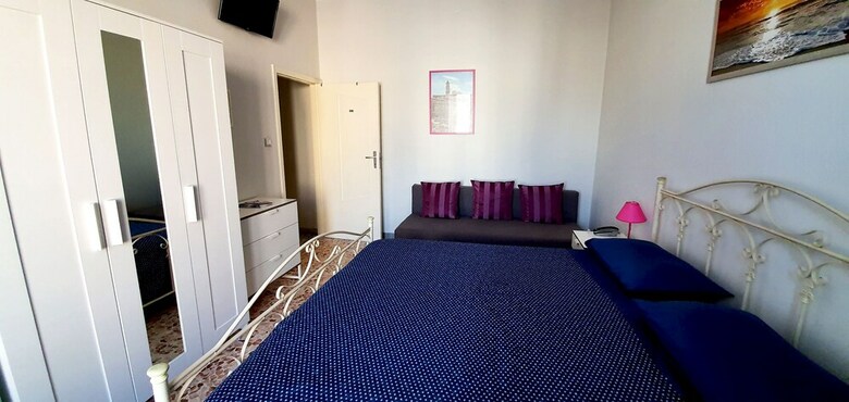 Hostal Sassi Planet