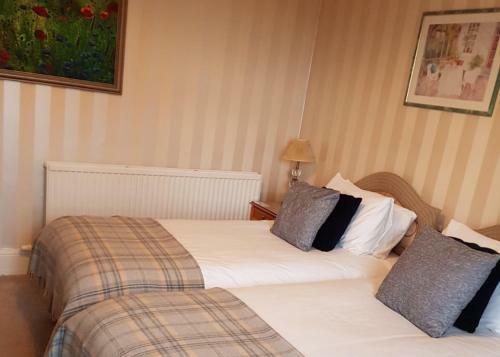 The Grove House Hotel