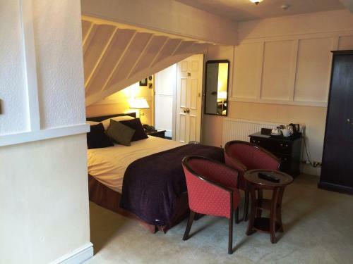 The Grove House Hotel